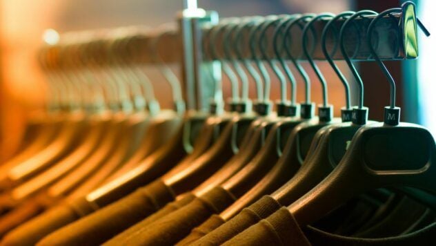 La Comisión Europea castigó a Gucci, Chloé y Loewe por colusión: la multa superó los 157 millones de euros