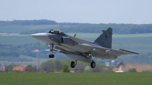 El entrenamiento de pilotos con cazas Gripen comenzará a principios de 2026 y Zelensky