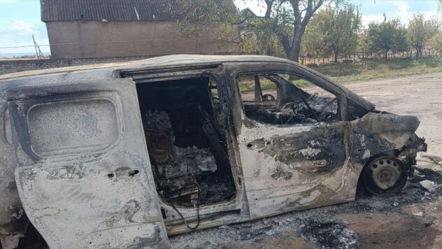 En la región de Kherson, un dron atacó un departamento móvil de Ukrposhta, el conductor resultó herido