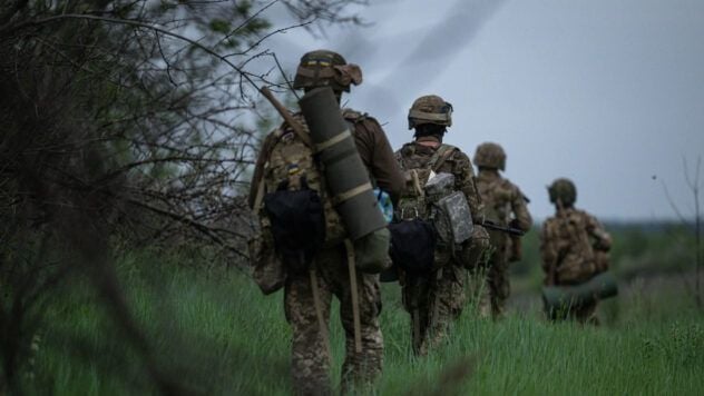 Las Fuerzas Armadas de Ucrania están bloqueando los intentos de los invasores de infiltrarse en Pokrovsk - Estado Mayor